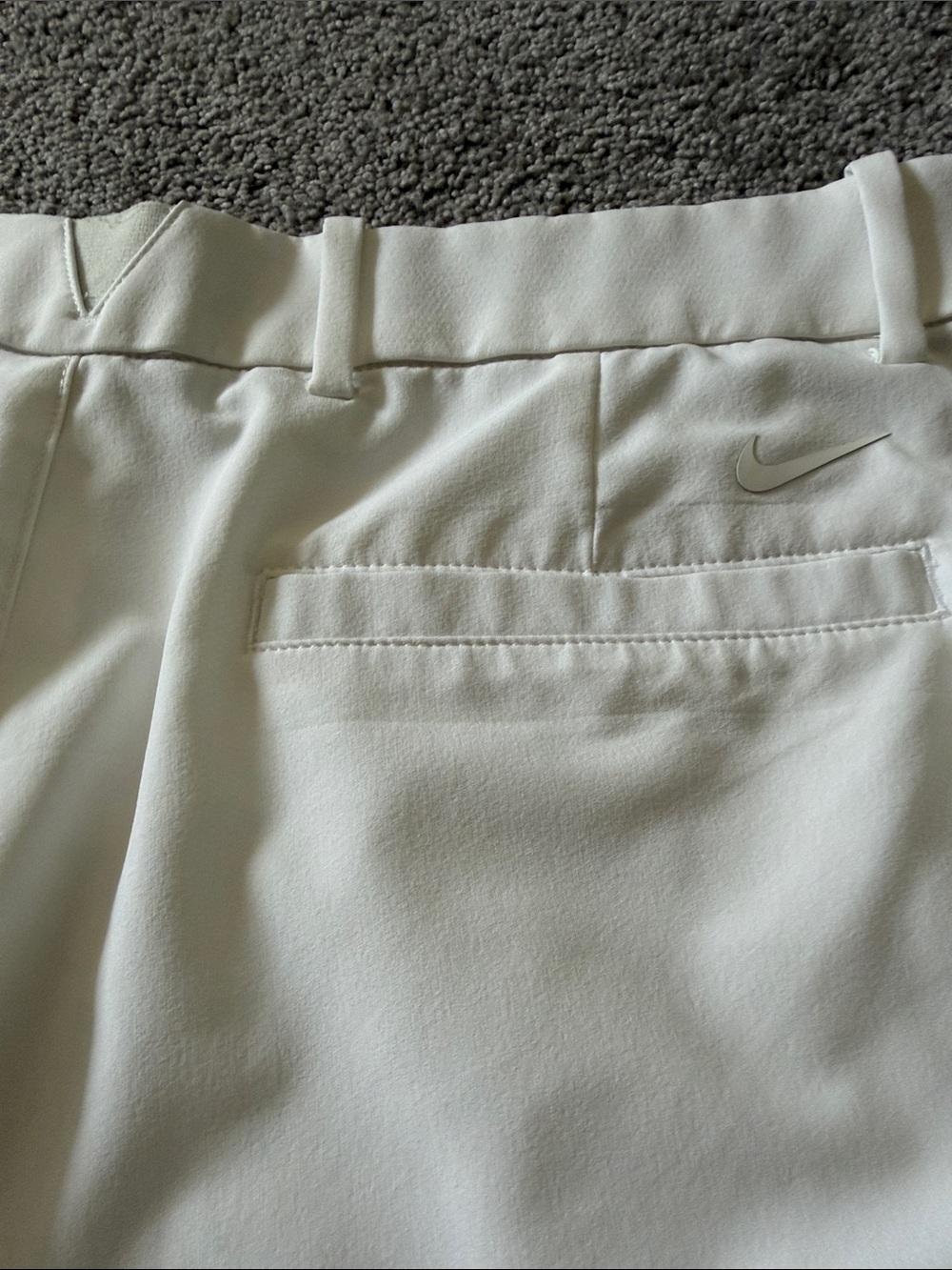 Nike White Flat Front Men's Shorts - Picture 3 of 5